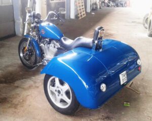 bright blue custom trike